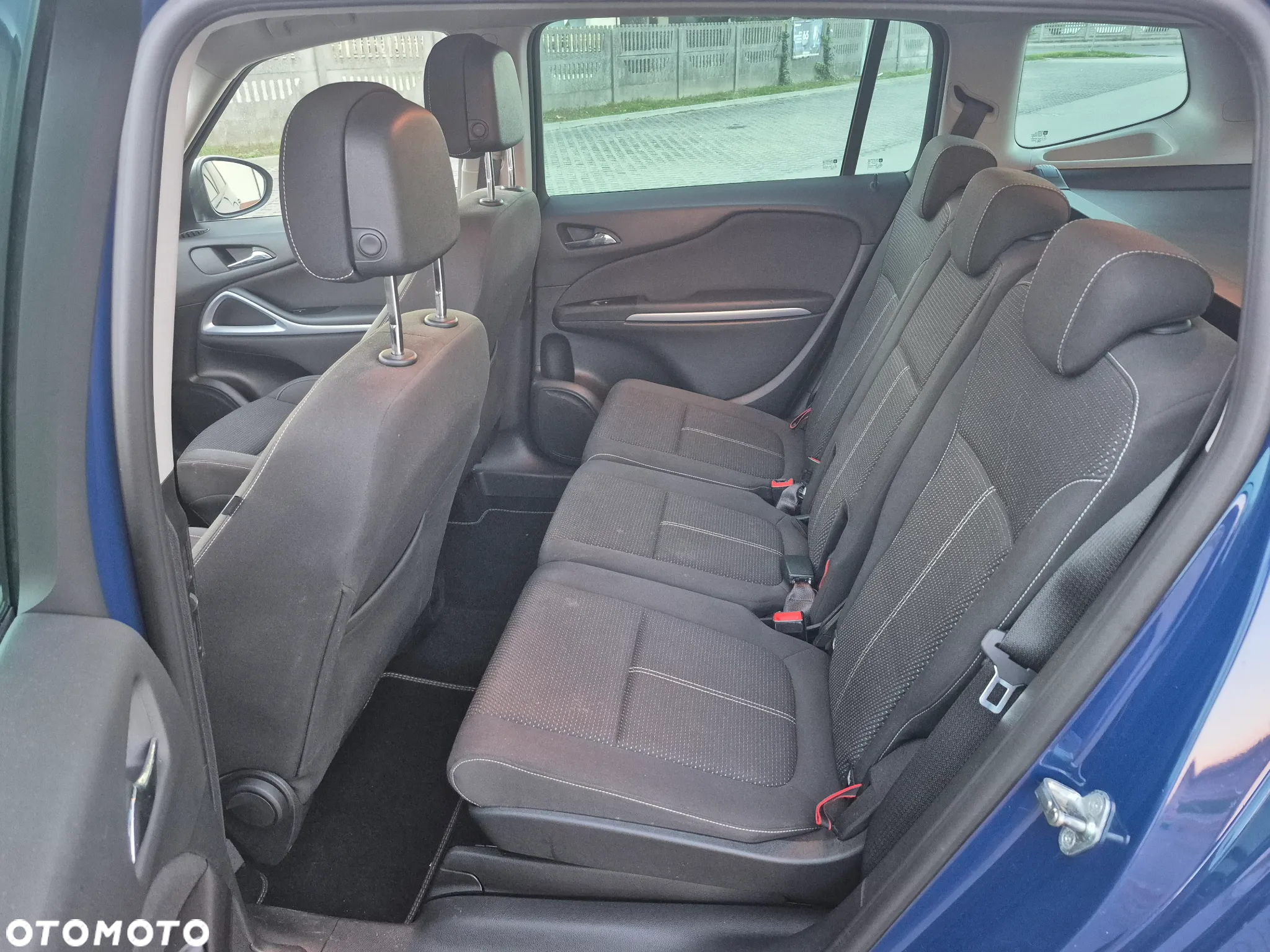 Opel Zafira 2.0 D Automatik 120 Jahre - 6