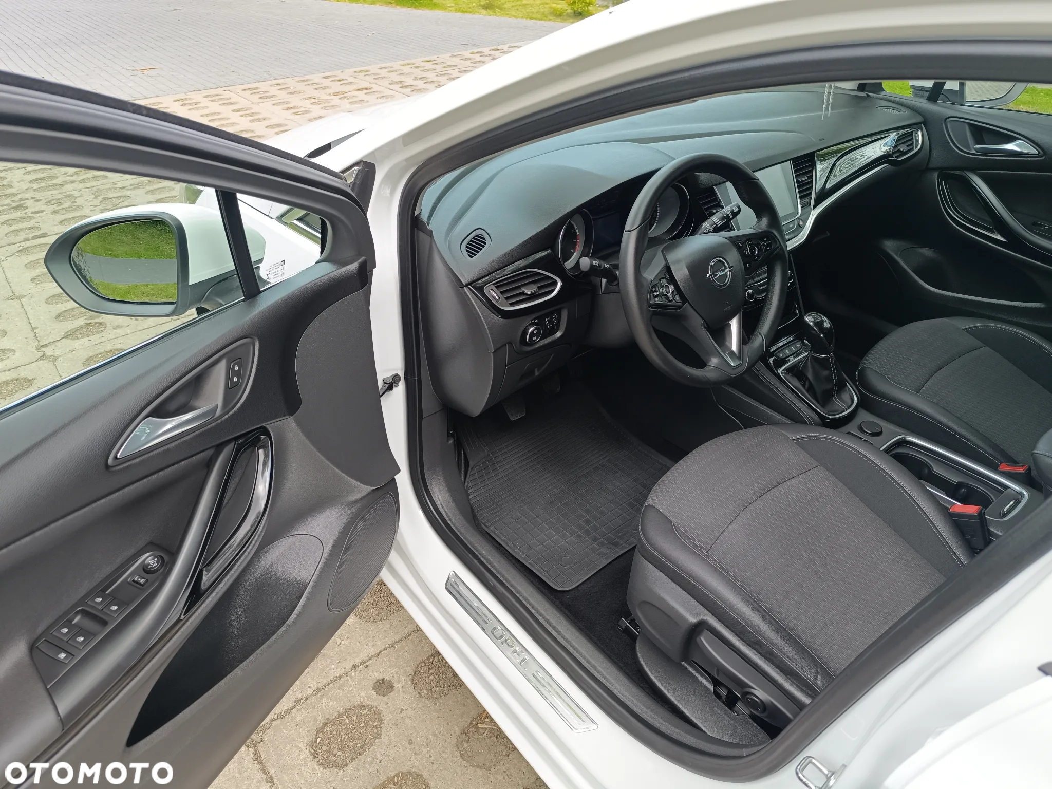 Opel Astra 1.4 Turbo Active - 21
