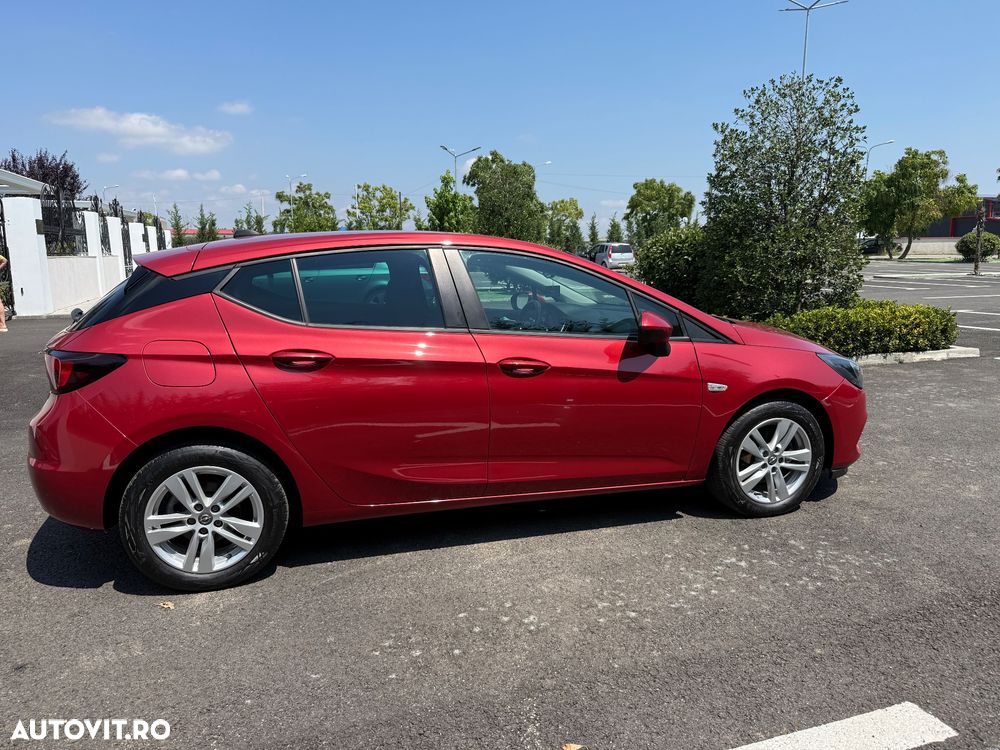 Opel Astra 1.2 Turbo Business Elegance - 9