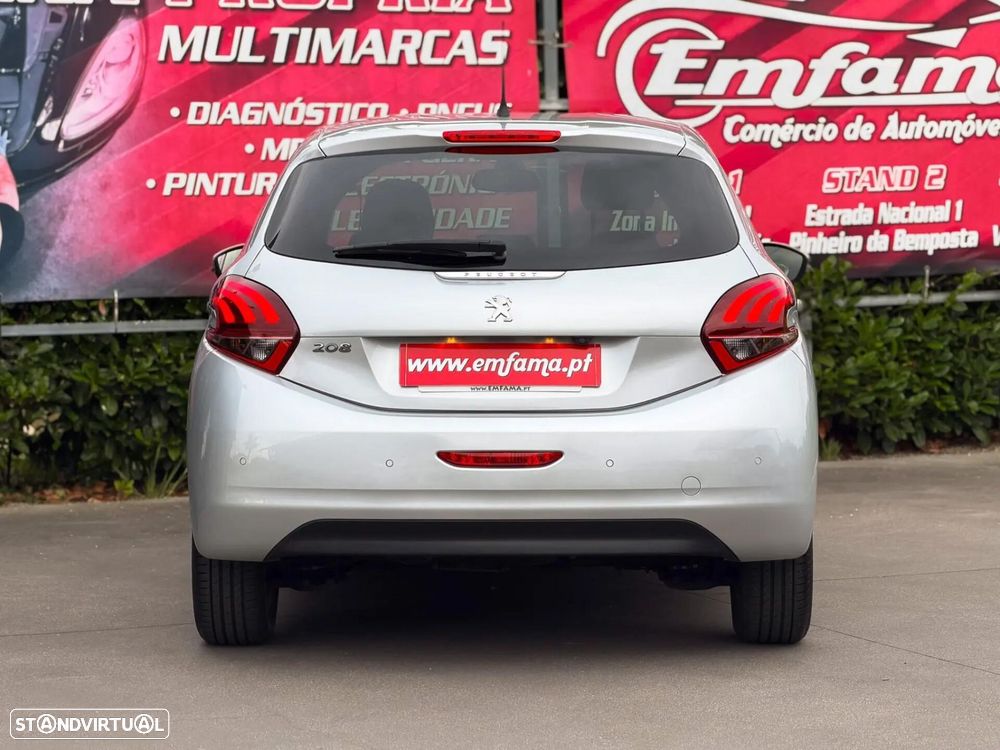 Peugeot 208 1.6 BlueHDi Style - 9
