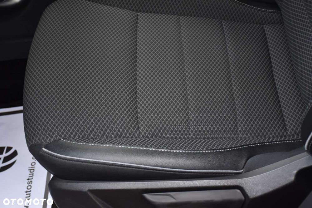 Renault Arkana E-TECH 145 INTENS - 13