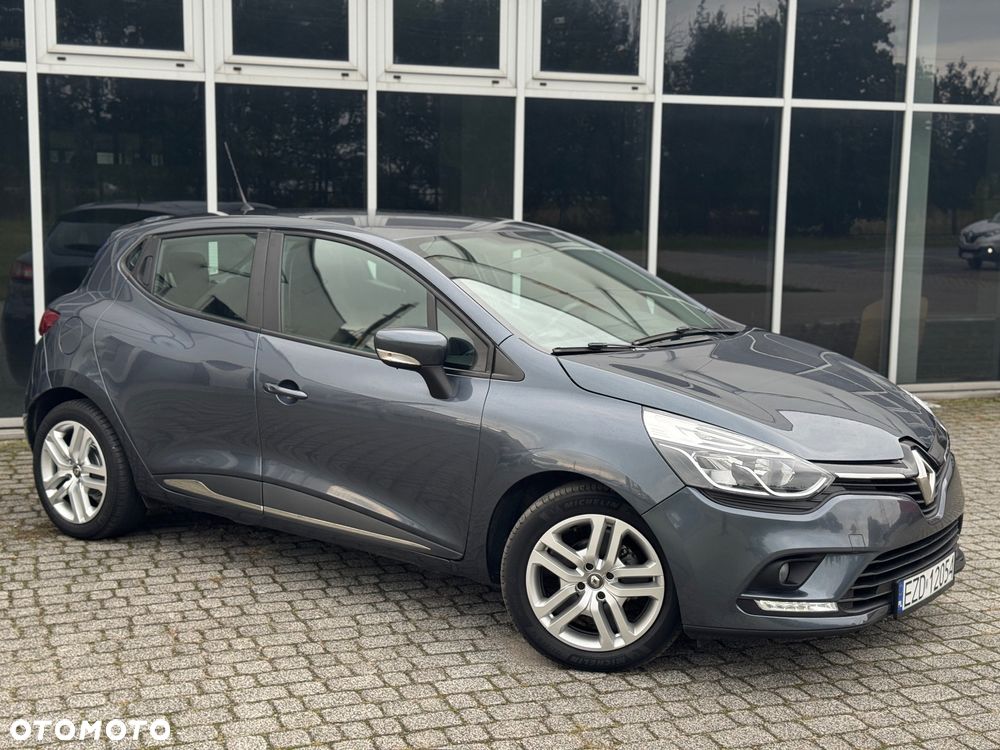 Renault Clio - 2