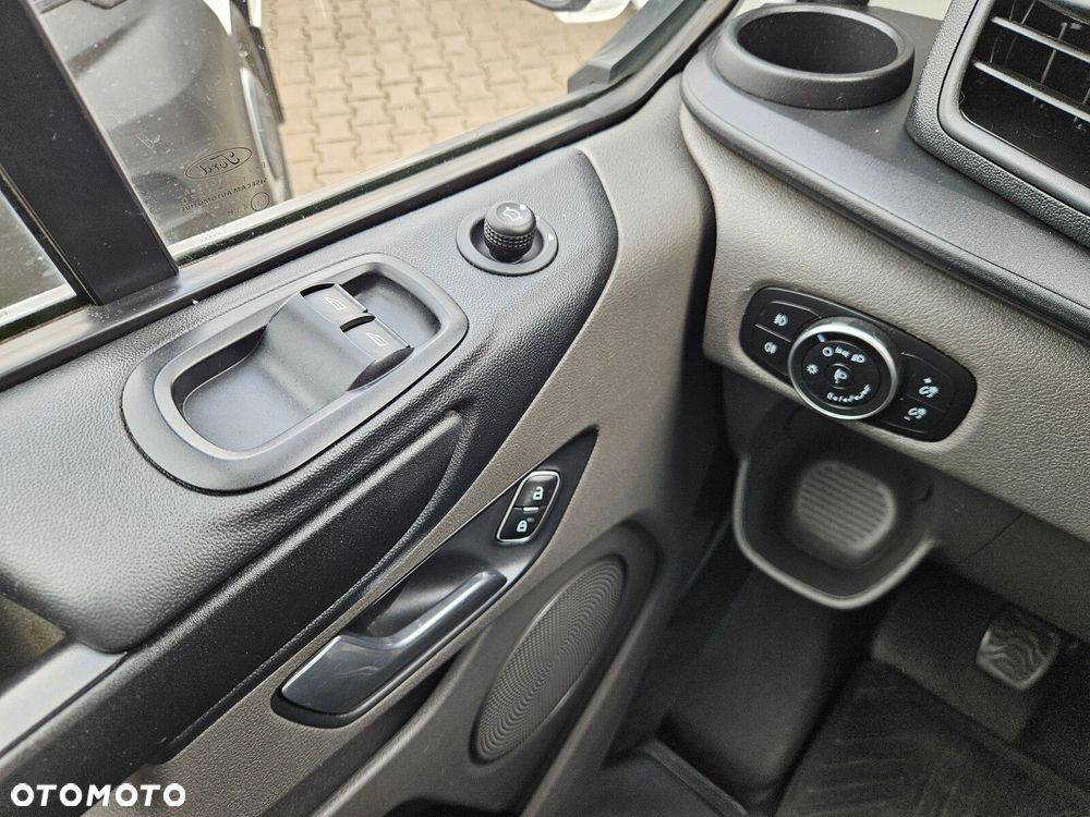 Ford transit-custom L2H1 *62900zł NETTO* Zabudowa warsztatowa 2.0TdCi/170KM - 22