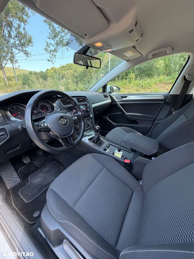 Volkswagen Golf - 7