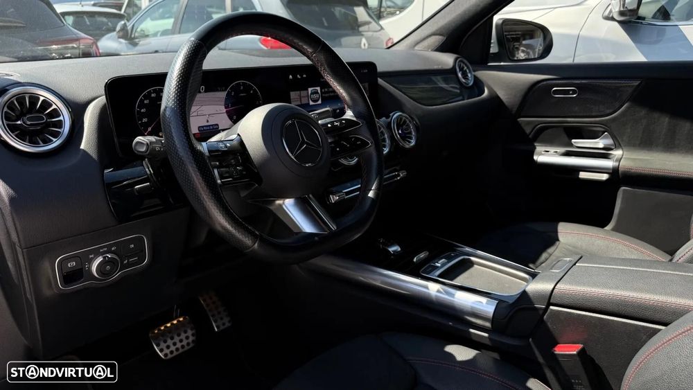 Mercedes-Benz GLA 180 d AMG Line - 9