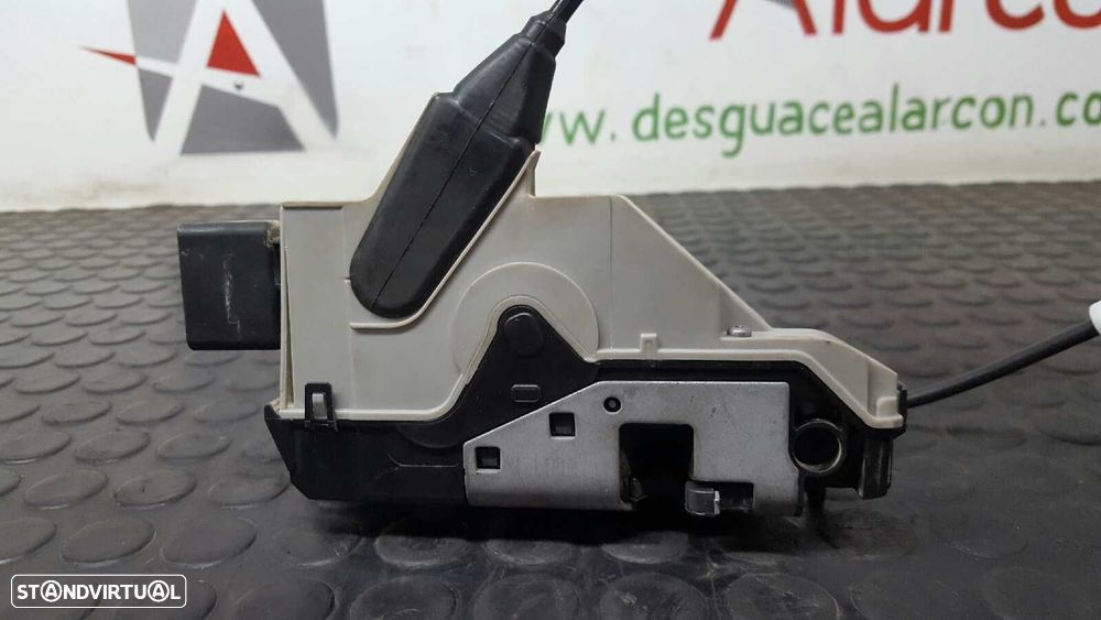 FECHADURA PORTA TRASEIRA DIREITA PEUGEOT 208 ALLURE - 3