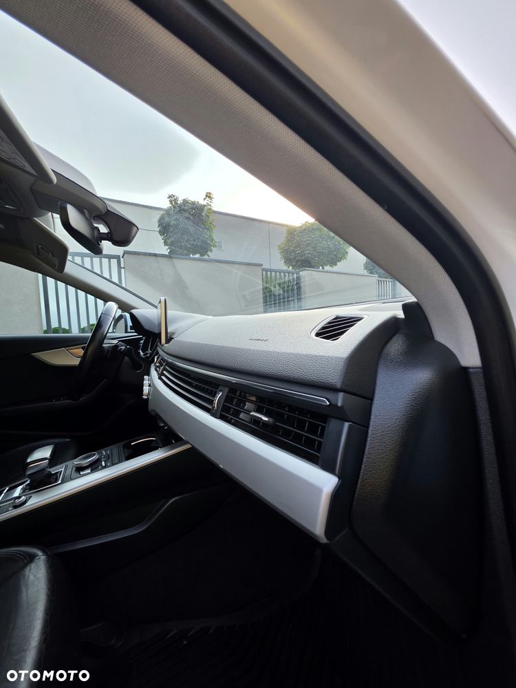 Audi A4 Avant 2.0 TDI ultra S tronic sport - 13