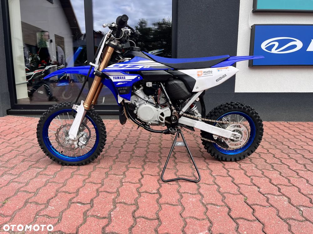 Yamaha YZ - 8