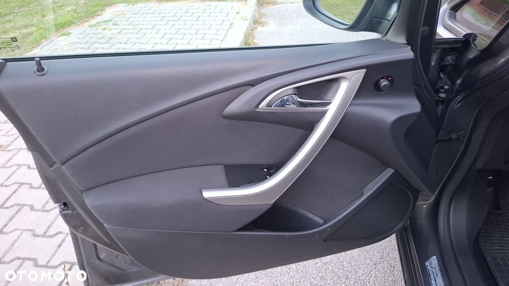 Opel Astra - 26