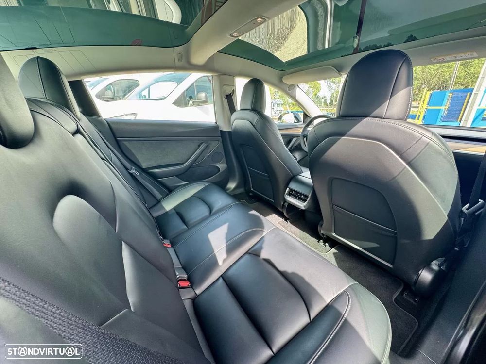 Tesla Model 3 Standard Range Plus RWD - 28
