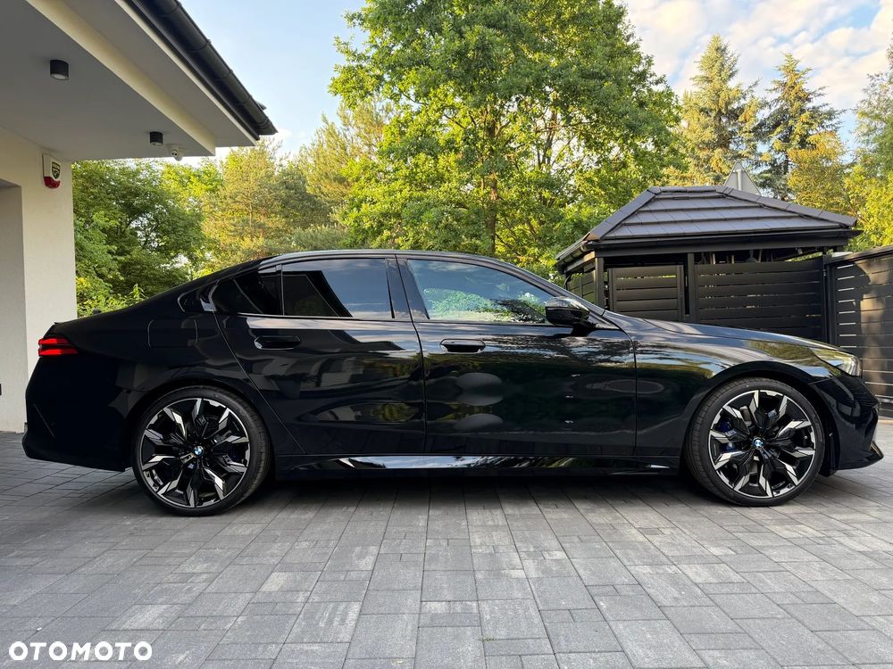 BMW Seria 5 520d xDrive mHEV M Sport - 7