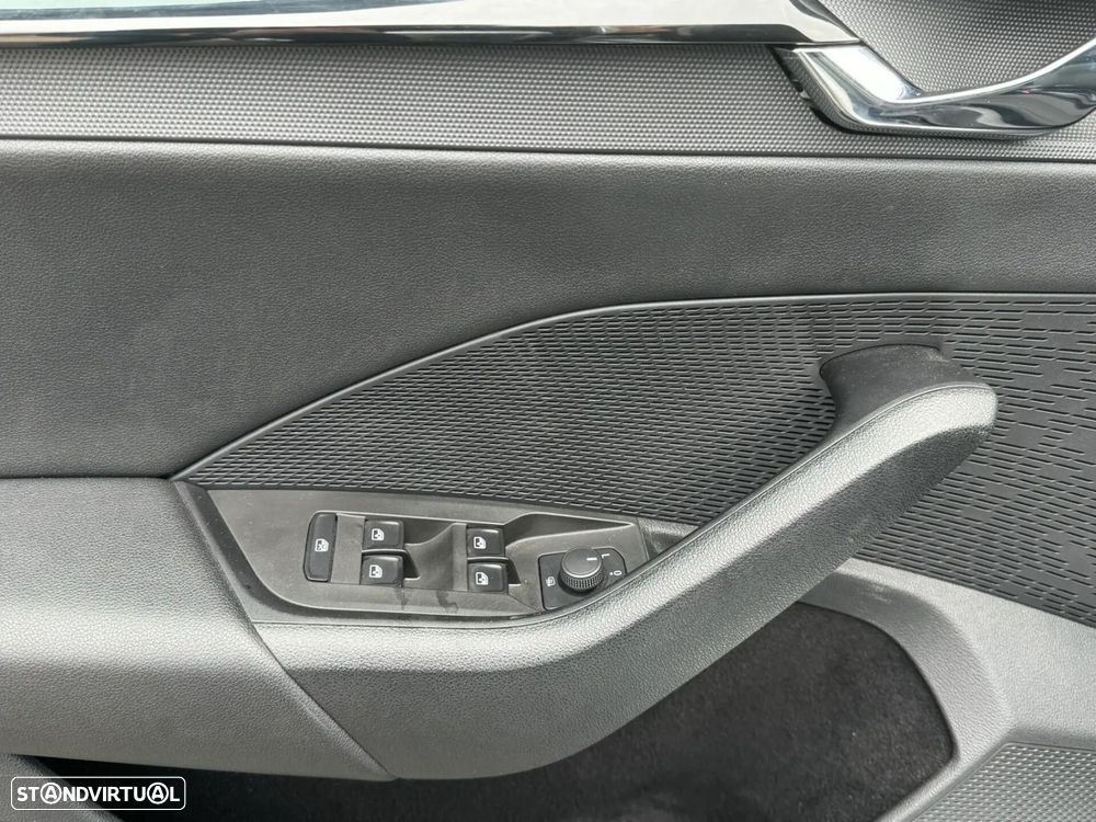 Skoda Octavia Break - 16
