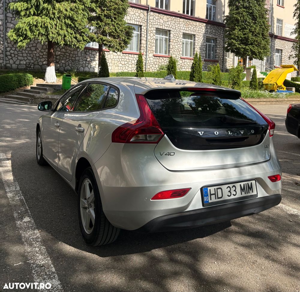 Volvo V40 D2 Aut. Kinetic - 5