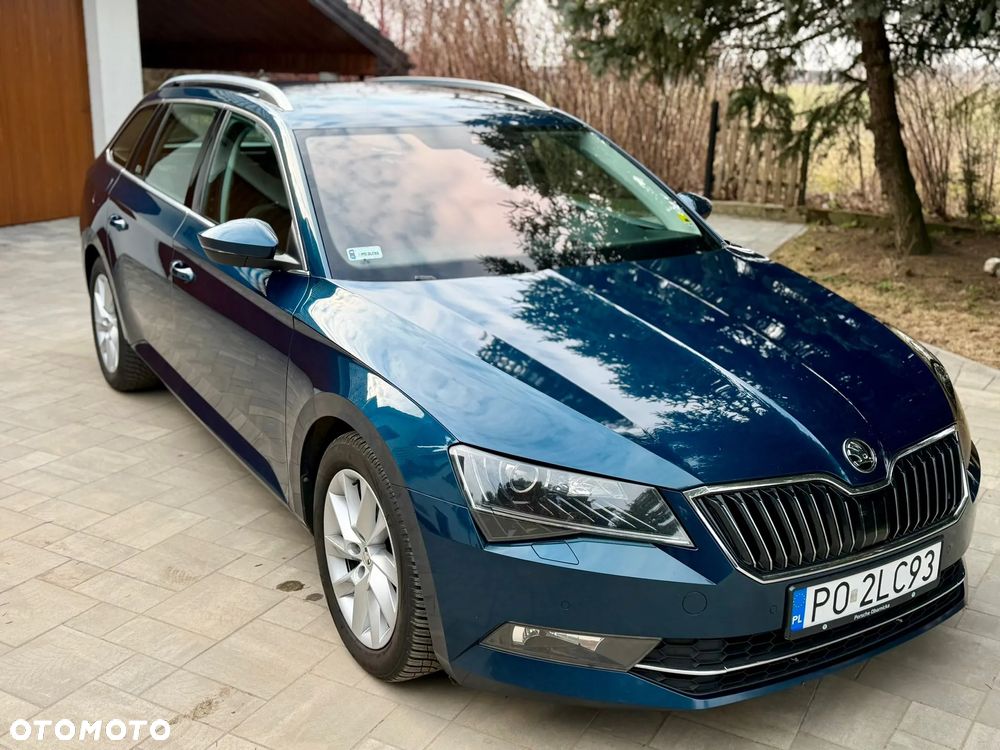Skoda Superb 2.0 TDI Style DSG - 10