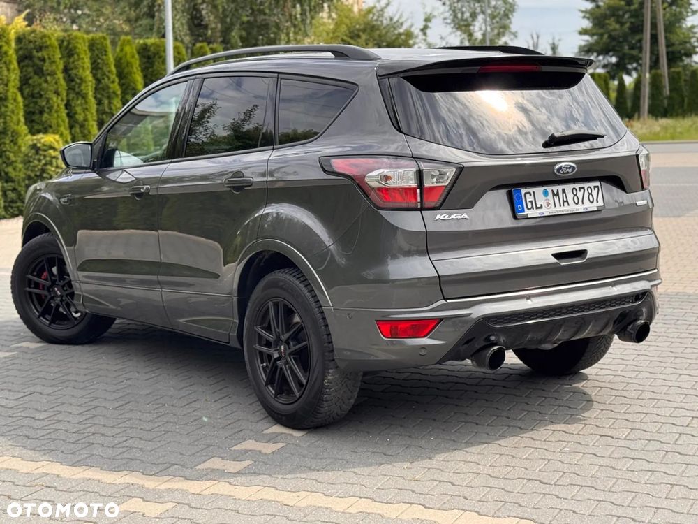 Ford Kuga 1.5 EcoBoost 2x4 ST-Line - 26