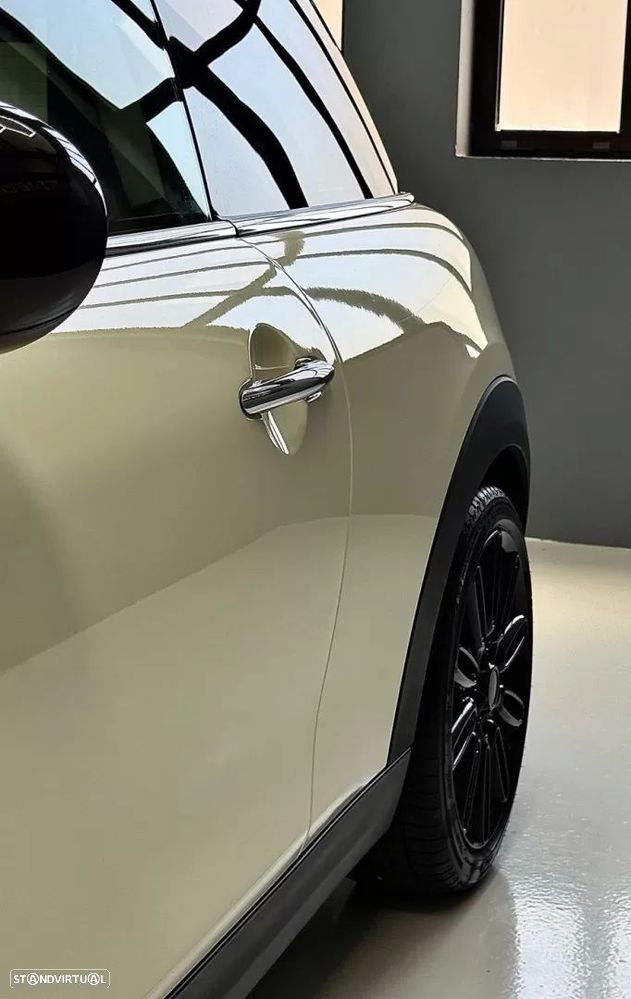 MINI 3 Portas One D - 17
