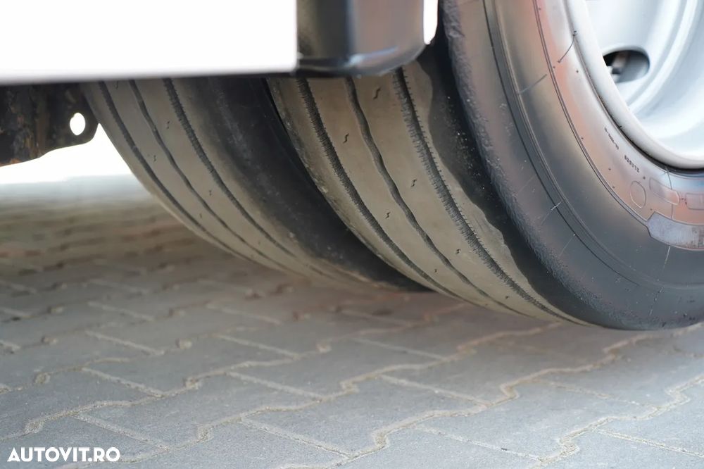 DAF XF 480 / COMBINAȚIE TANDEM / 120 M3 / PUNȚĂ RIDICATĂ / + REMORCĂ WECON / PUNȚI SAF - 25