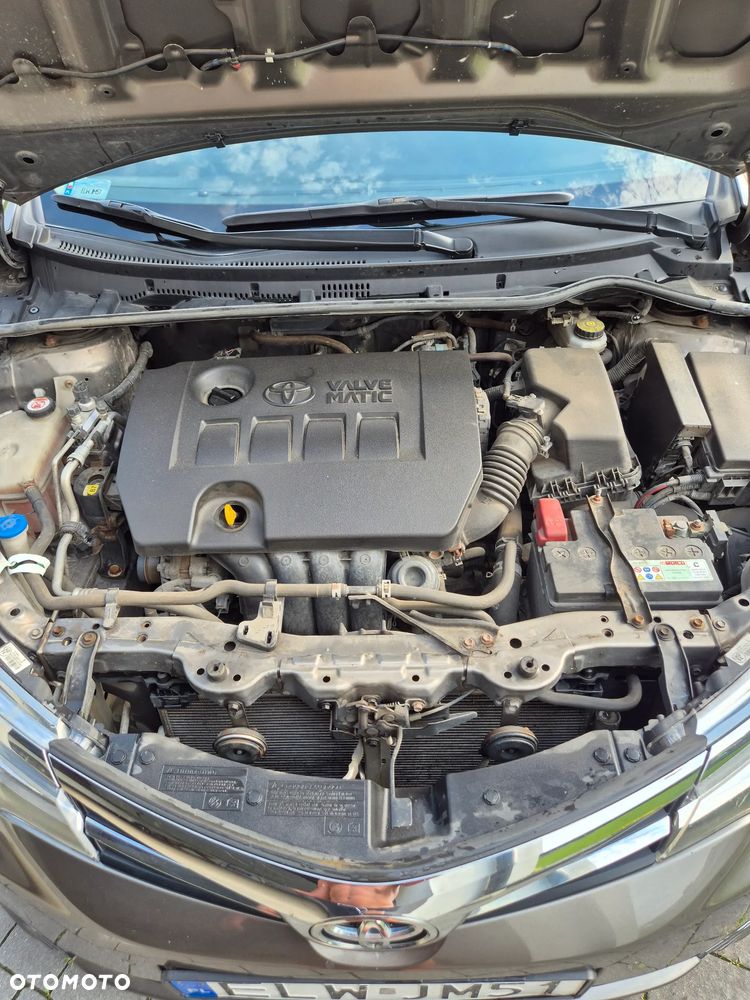 Toyota Corolla 1.6 Executive - 15