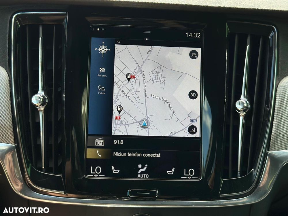 Volvo S90 D3 Geartronic R Design - 36