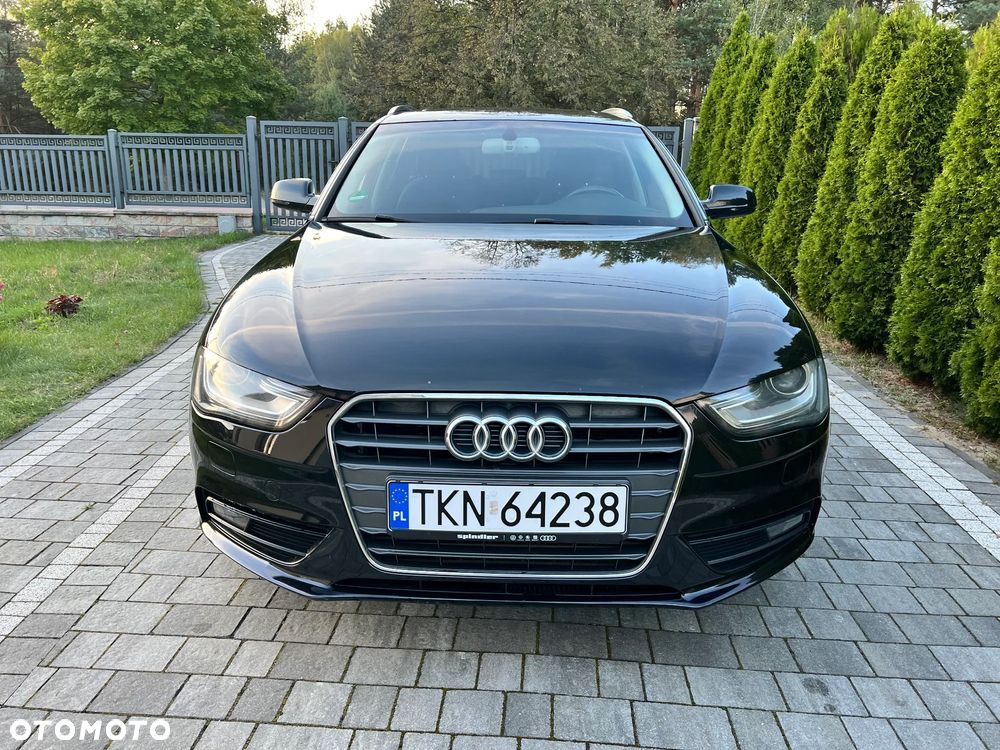 Audi A4 Avant - 4