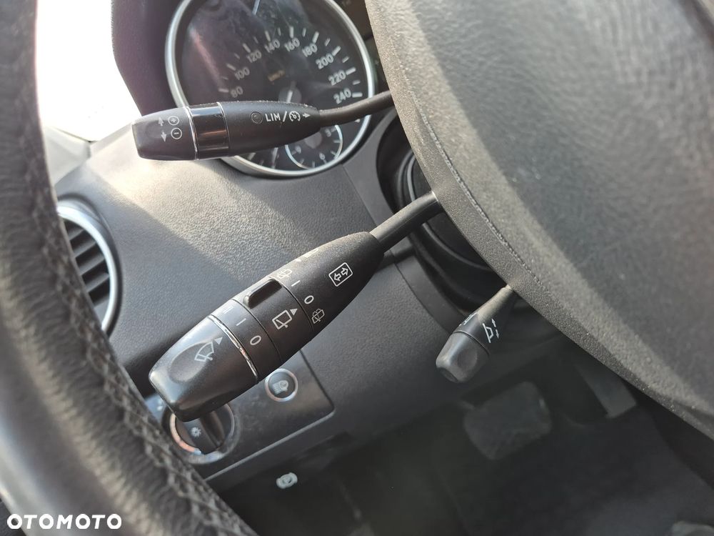 Mercedes-Benz ML 350 4Matic 7G-TRONIC - 29