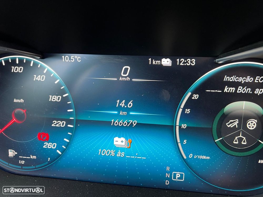 Mercedes-Benz C 300 de AMG Line - 9