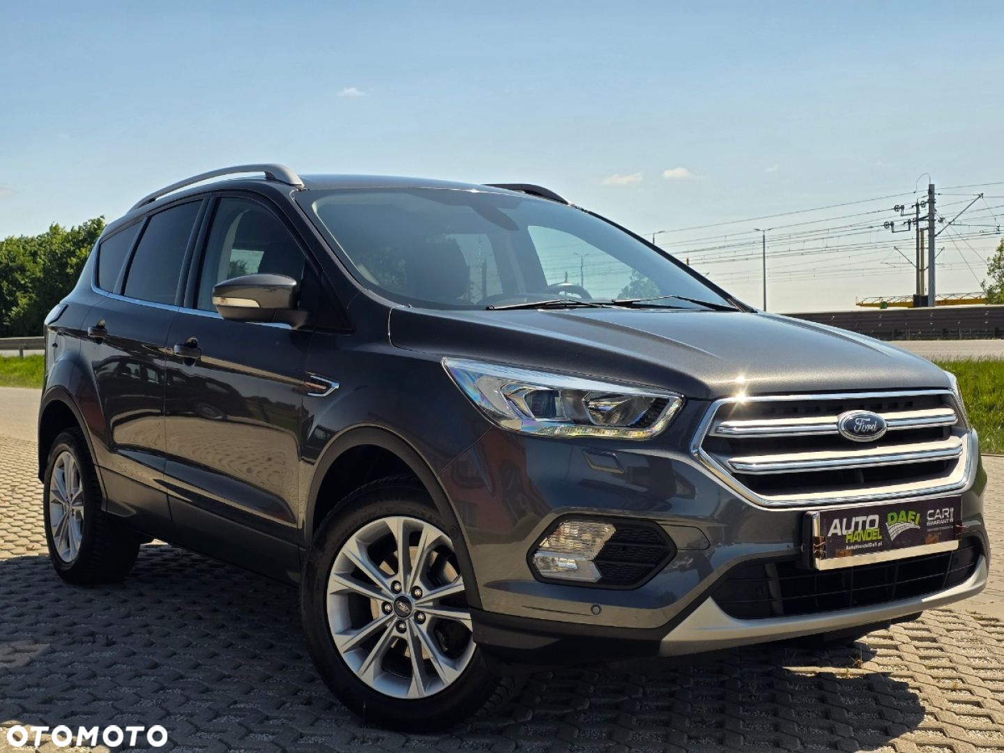 Ford Kuga - 2