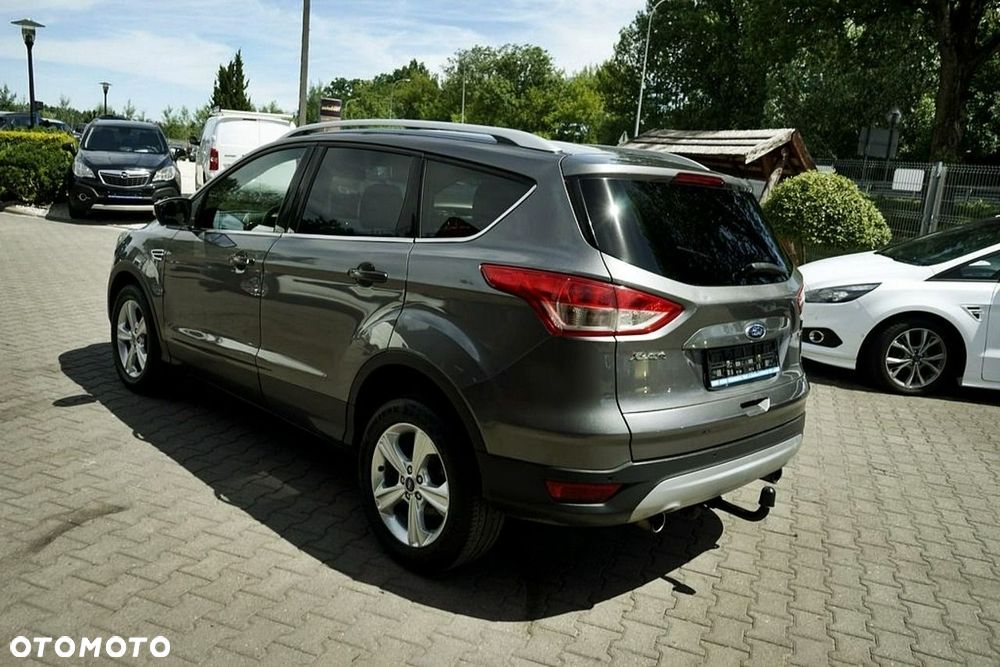 Ford Kuga - 8