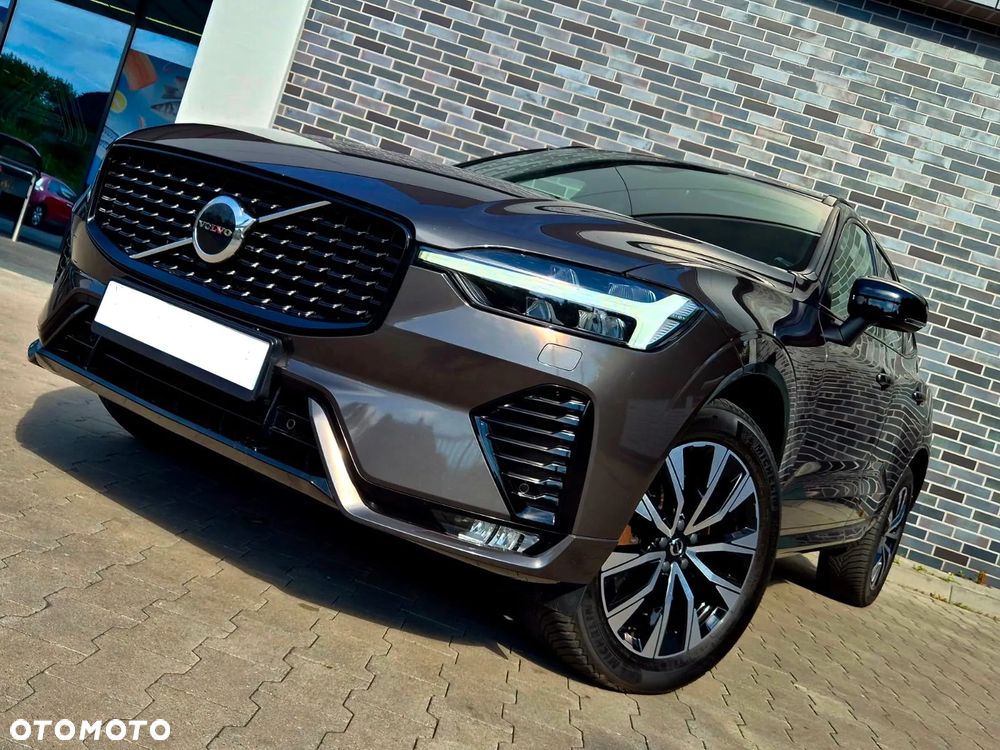 Volvo XC 60 B4 D Ultimate Dark - 10