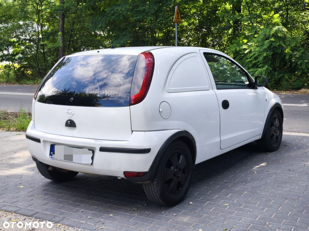 Opel Corsa - 4
