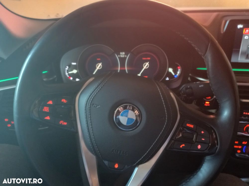 BMW Seria 5 520d xDrive Aut. Luxury Line - 20