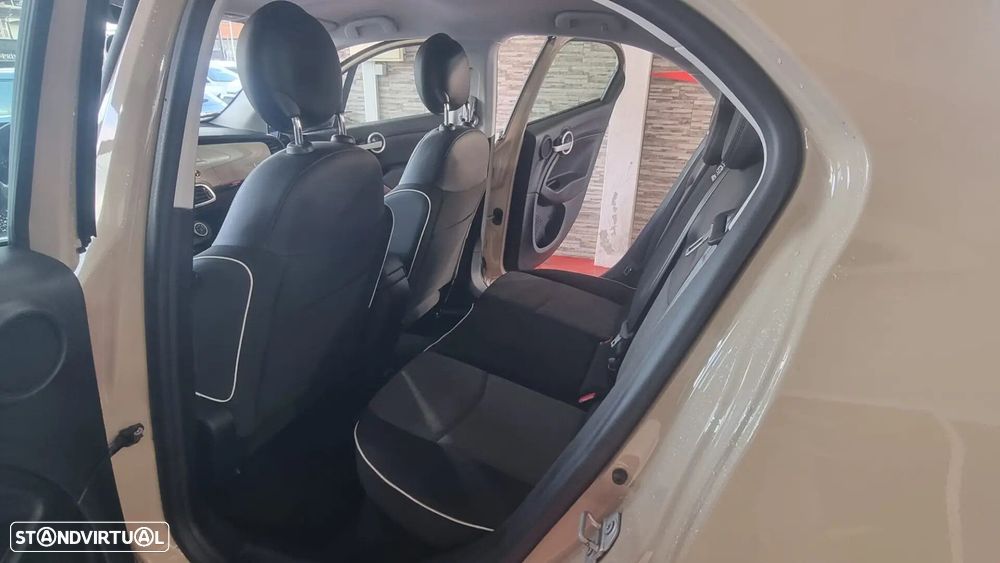 Fiat 500X 1.3 MJ Lounge S&S - 15