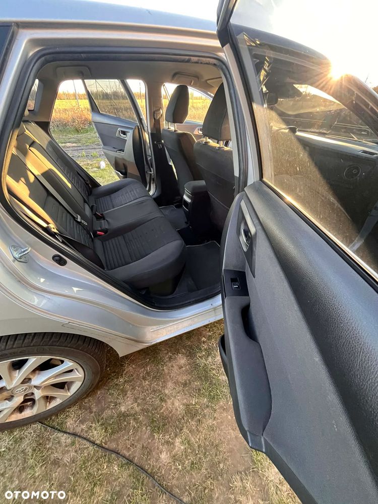 Toyota Auris Hybrid 135 Active - 9