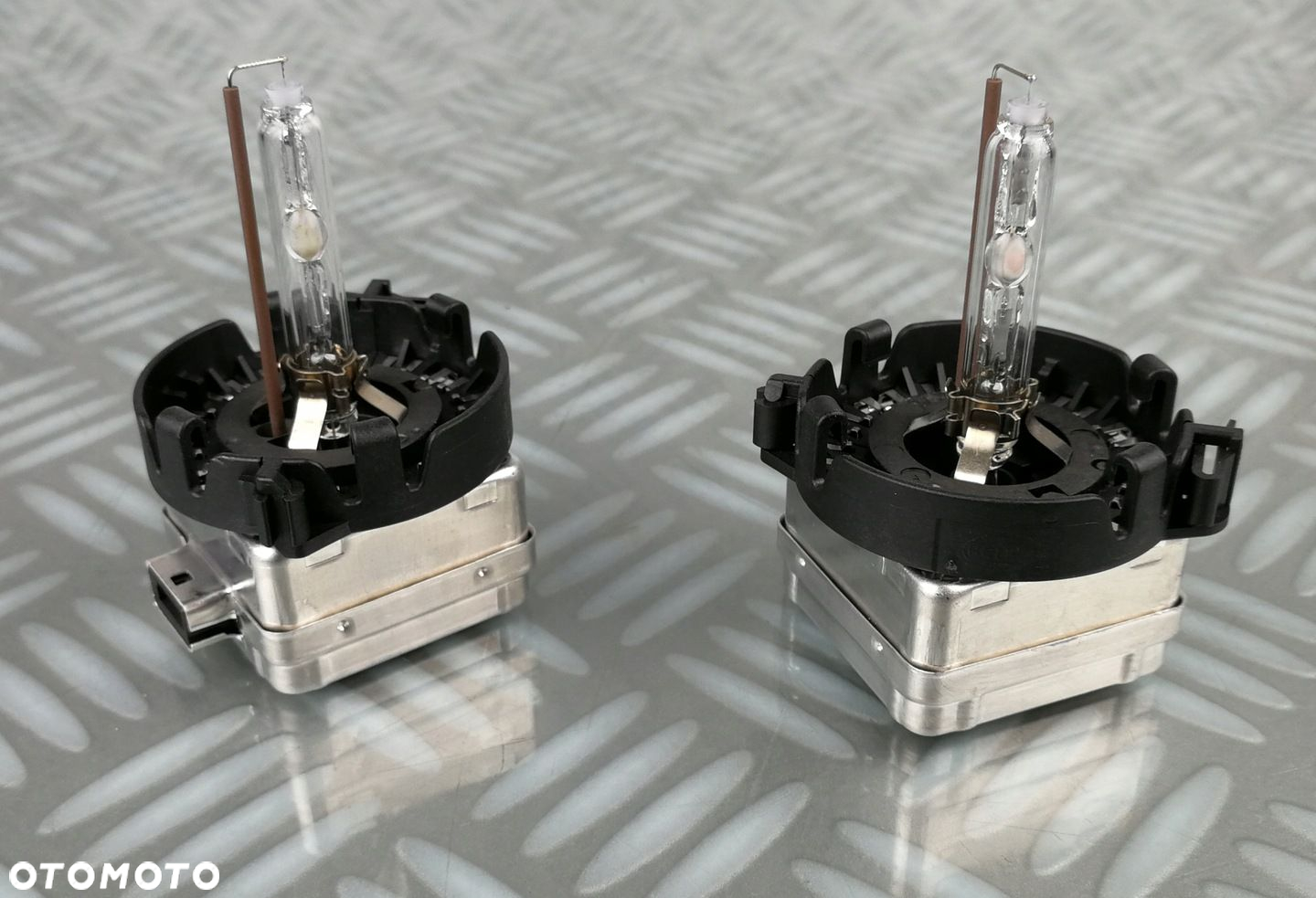 żarówka jażnik palnik ŻARNIK XENON OSRAM XENARC D1S 66140 koszyczek - 2