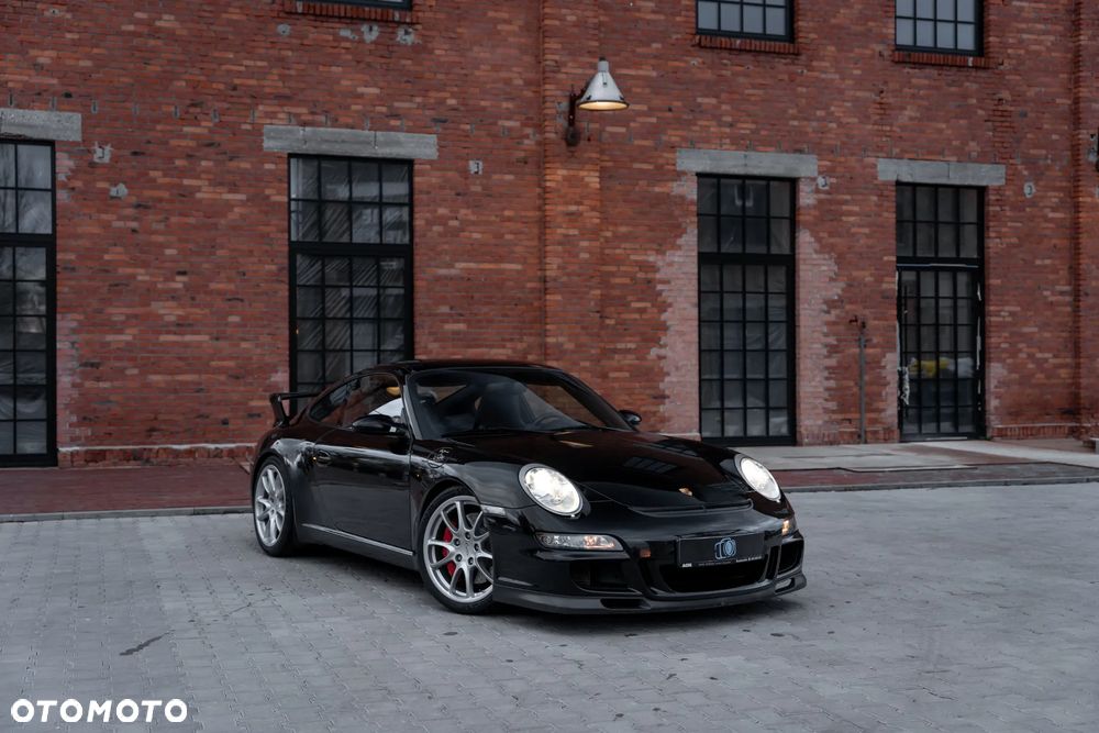 Porsche 911 GT3 - 12