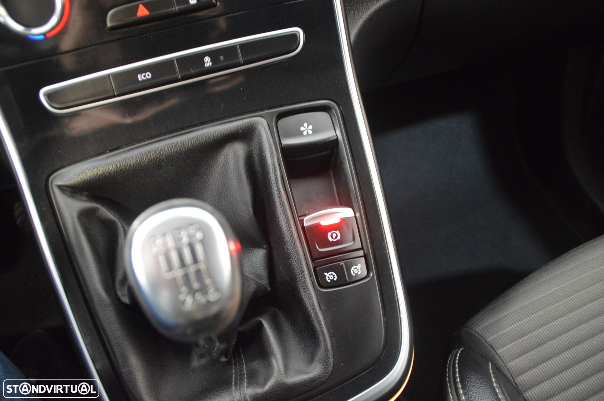 Renault Grand Scénic 1.3 TCe Intens - 42