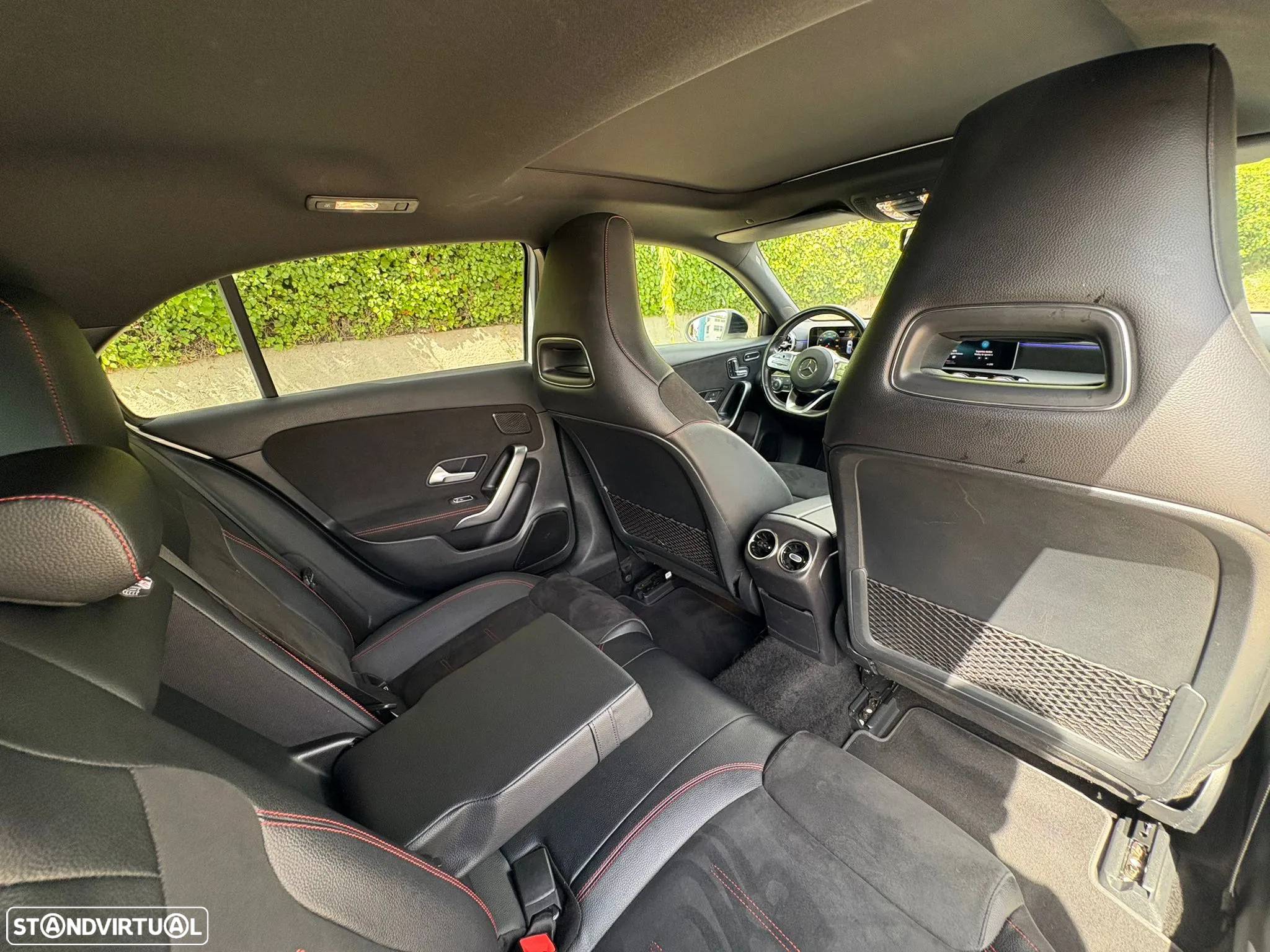 Mercedes-Benz A 220 d 8G-DCT AMG Line - 37