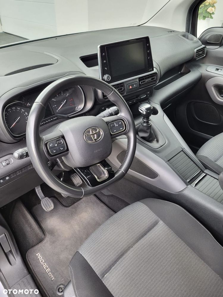 Toyota Proace City Verso 1.5 D-4D Family - 13