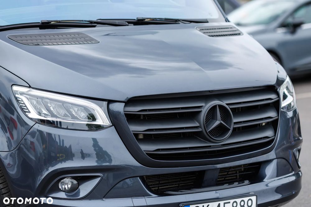 Mercedes-Benz Sprinter - 15