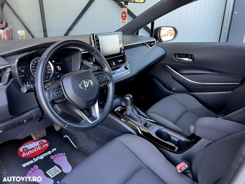 Toyota Corolla - 6