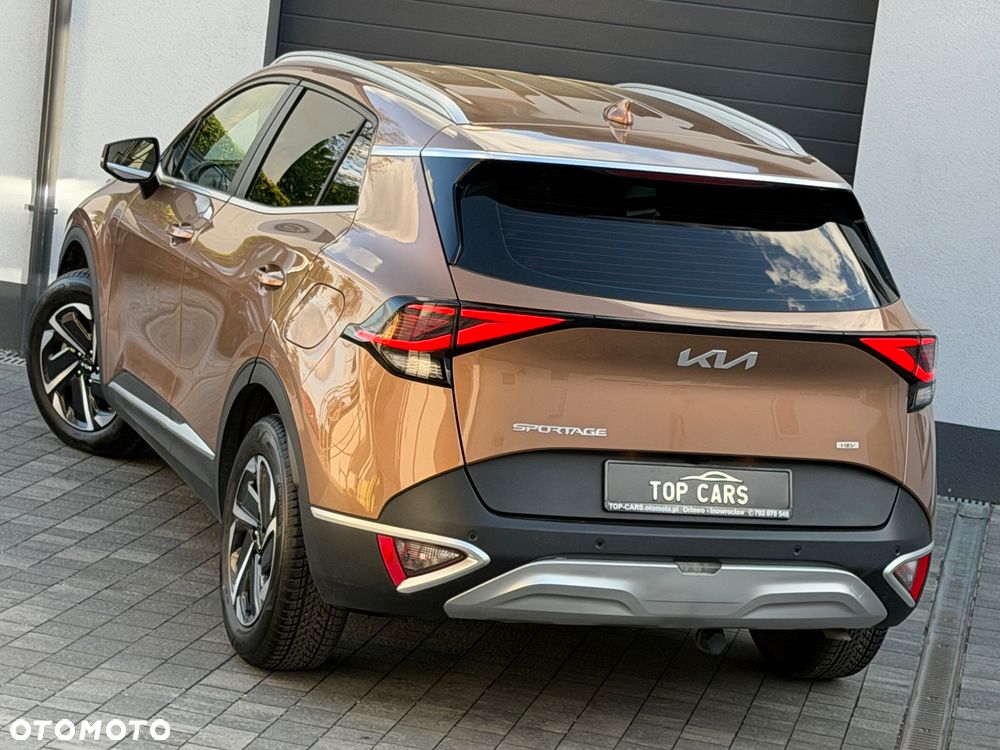 Kia Sportage 1.6 T-GDI HEV Business Line 2WD - 26
