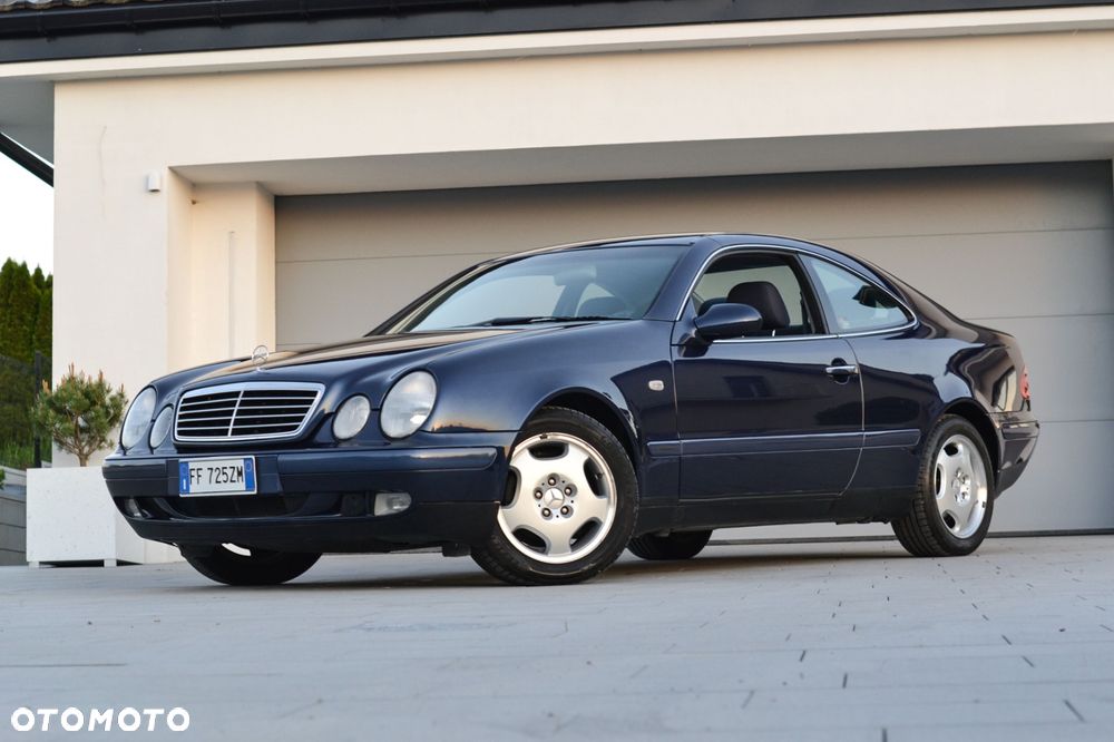Mercedes-Benz CLK - 1