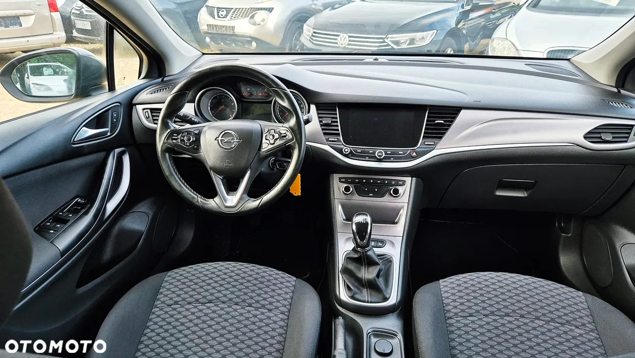 Opel Astra 1.4 Turbo Innovation - 34