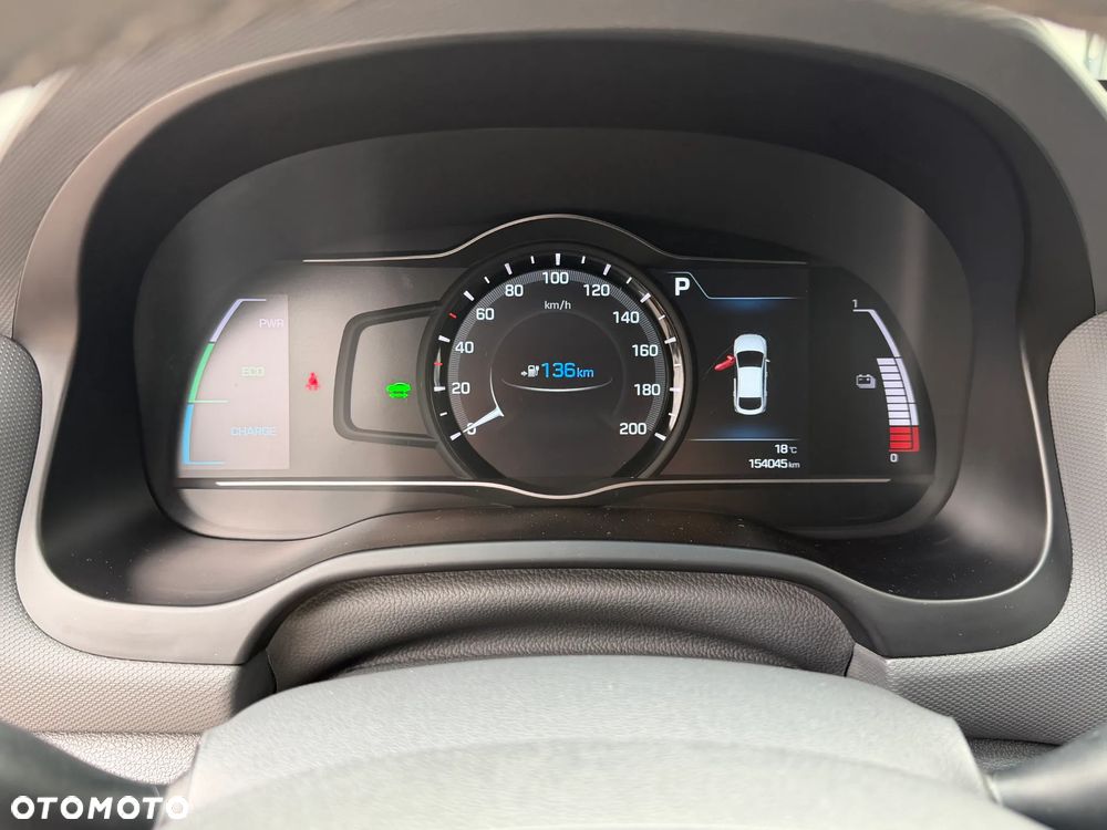 Hyundai IONIQ - 25