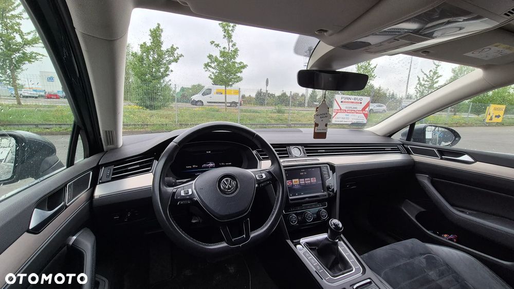 Volkswagen Passat 1.8 TSI BMT Highline - 7