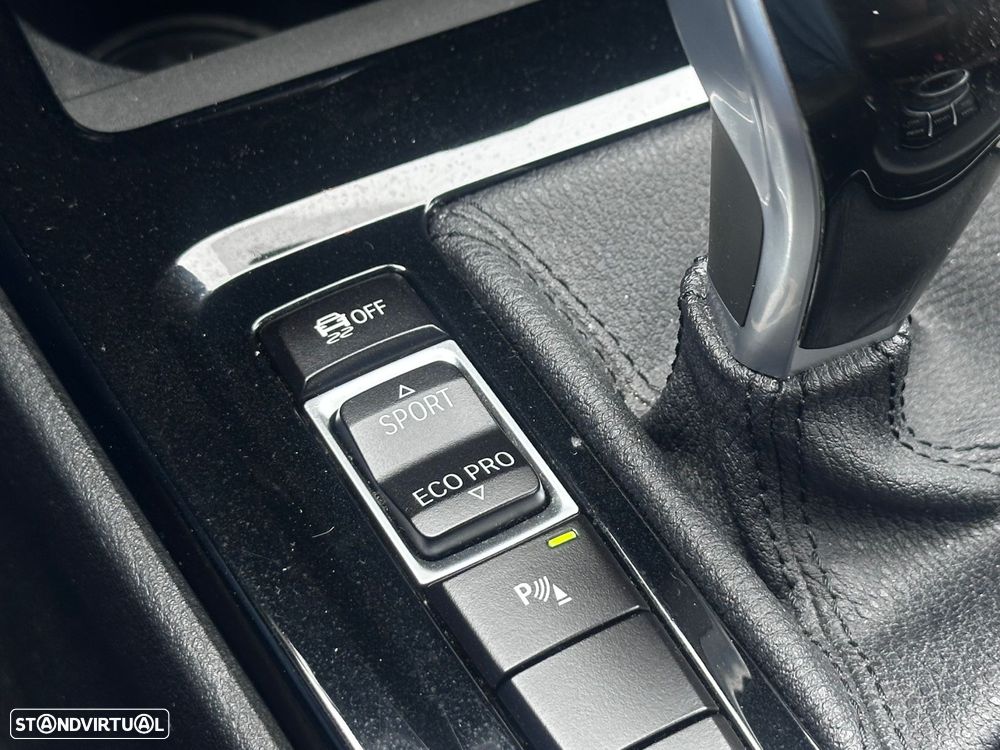 BMW X2 18 d sDrive Auto Pack M — fotografia 36