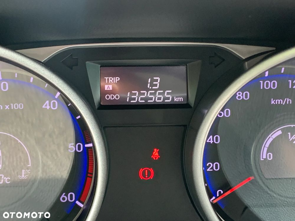 Hyundai ix35 1.7 CRDi Premium 2WD - 15