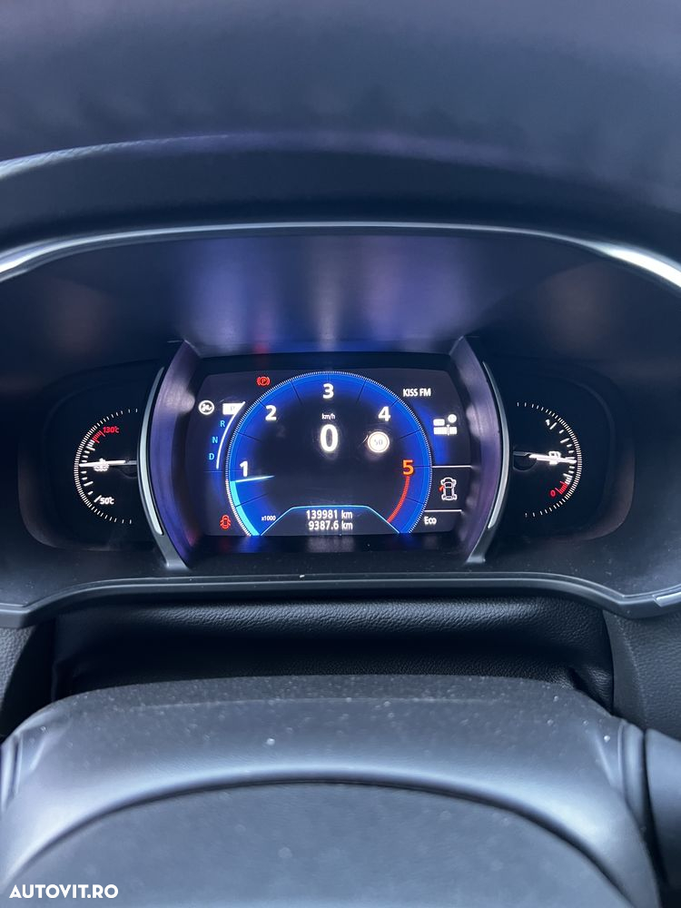 Renault Megane - 9