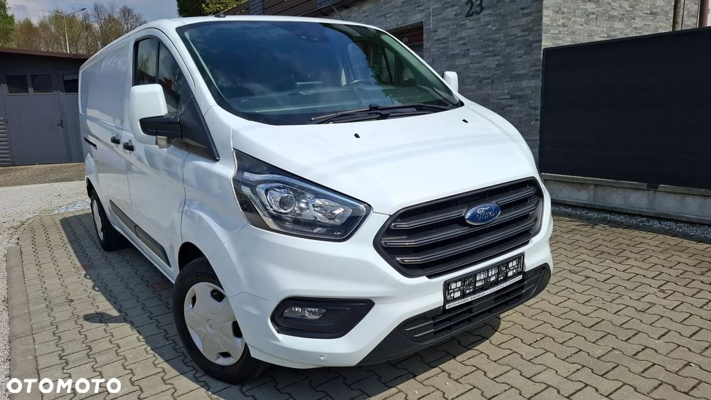 Ford TRANSIT CUSTOM - 8