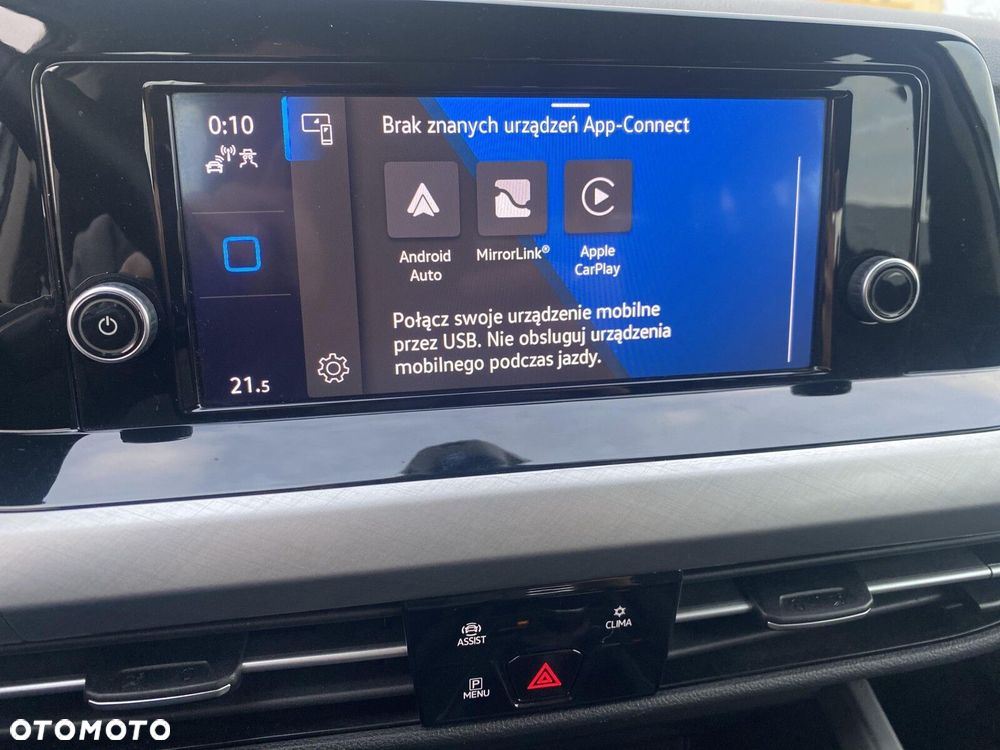 Volkswagen Golf - 25